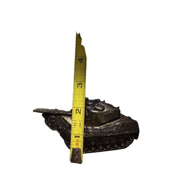 Vintage Military Kampfpanzer Leopard 1 MBT WWII Germany Tank Brass Belt Buckle - Picture 4 of 4